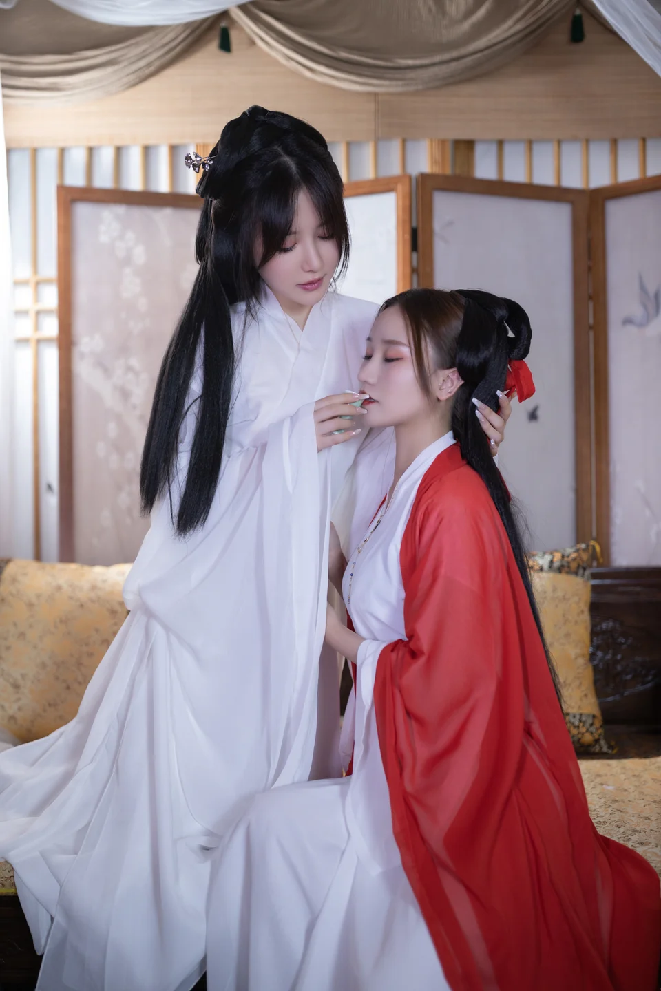 鱼子酱Fish - 双人古装 [154P-1.27GB]  tg@simisebaisi 【丝足阁】021.webp